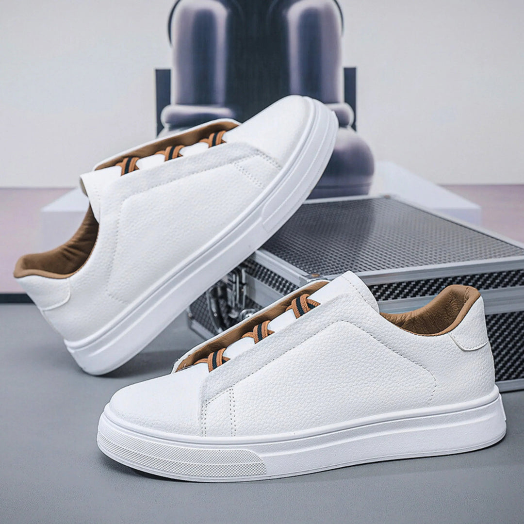 Bequeme Herren Slip-On Sneakers: Perfekte Alltagsschuhe. Ideal als Casual & robuste Freizeitschuhe.