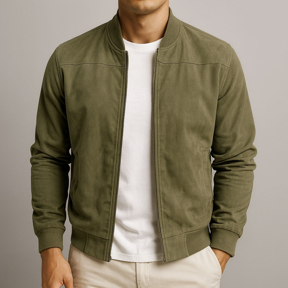 Stilvolle Herren Bomberjacke Regular Fit, weich und atmungsaktiv, bietet optimalen Komfort und einen eleganten Look.