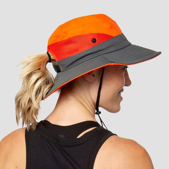 Damen Outdoor-Sonnenhut Liane mit hohem UV-Schutz. Atmungsaktiv, faltbar & für Pferdeschwanz geeignet.