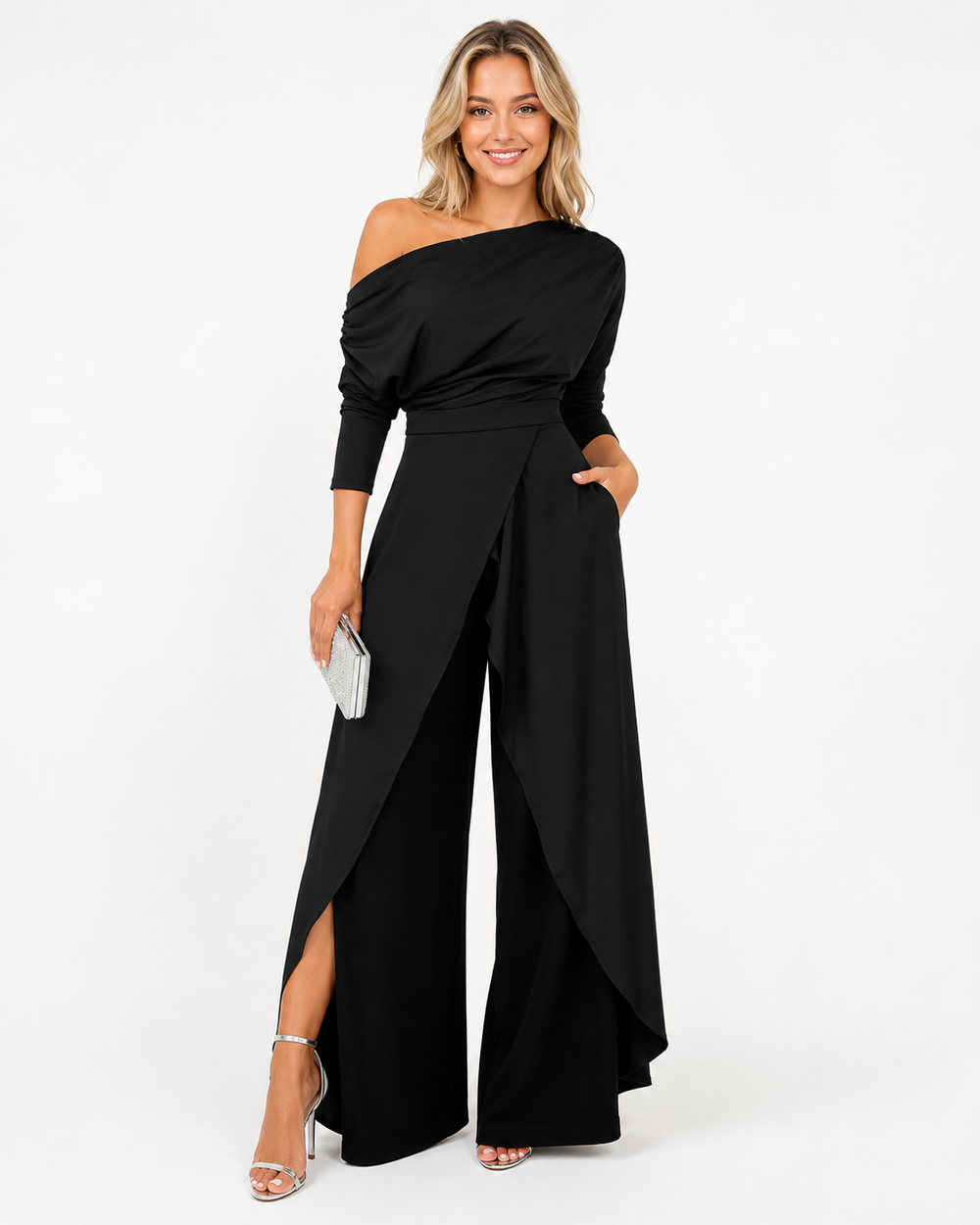 Modischer Damen Jumpsuit mit asymmetrischem Schulterdetail & langen Ärmeln; perfektes Party Outfit.