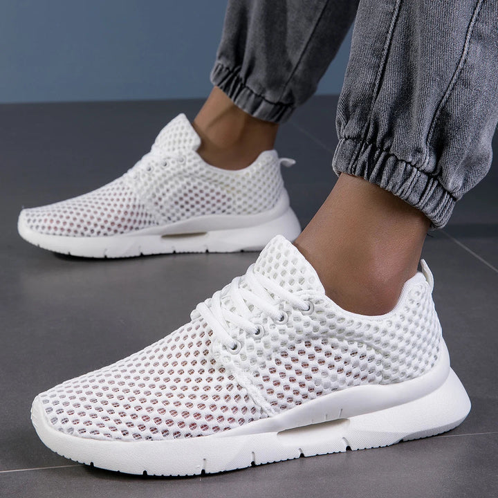 Leichte Herren Sportschuhe, atmungsaktiv für Sommer & Herbst. Komfortable Freizeitschuhe.