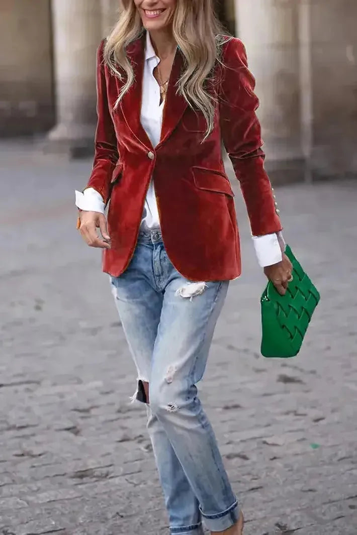 Klassisch-moderner Damenblazer, tailliert, in verschiedenen Farben erhältlich, für Damen.