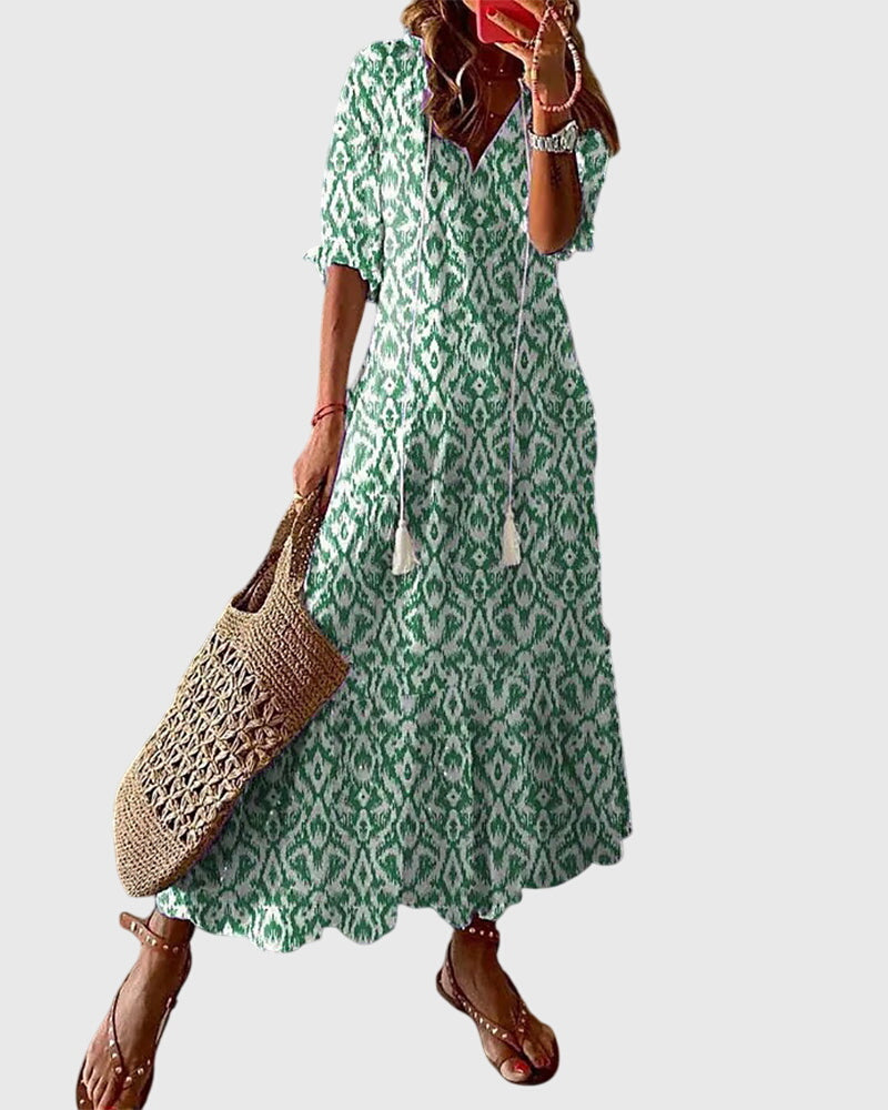 Elegantes & bequemes Boho Sommerkleid für Damen im Vintage-Stil. Locker geschnitten, ideal für Freizeit.