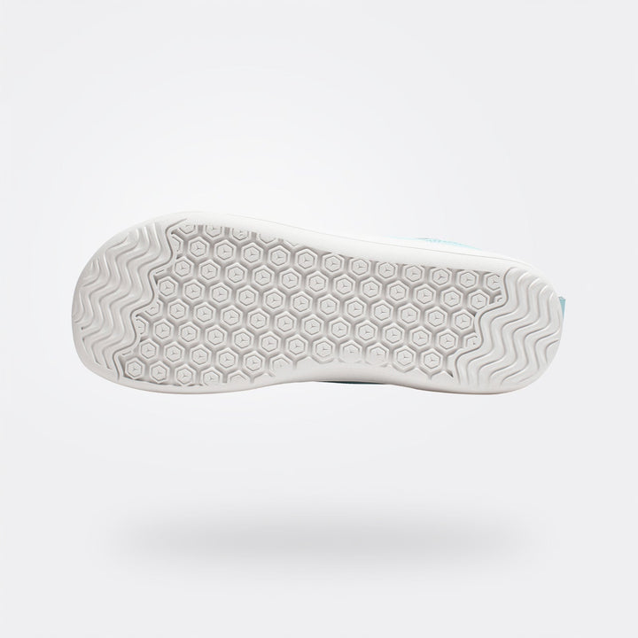 Komfortable wasserdichte Damen Barfußschuhe mit breiter Zehenbox für optimalen Schutz.