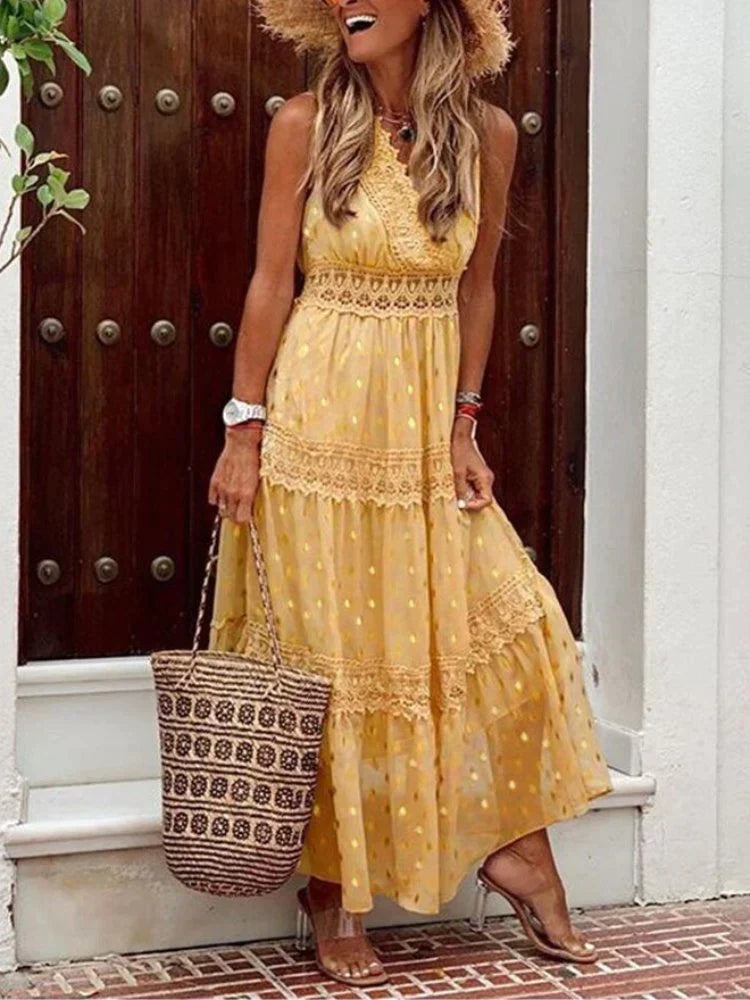 Schickes Damen Maxikleid mit buntem Blumenmuster & elegantem Schnitt für den Sommer.