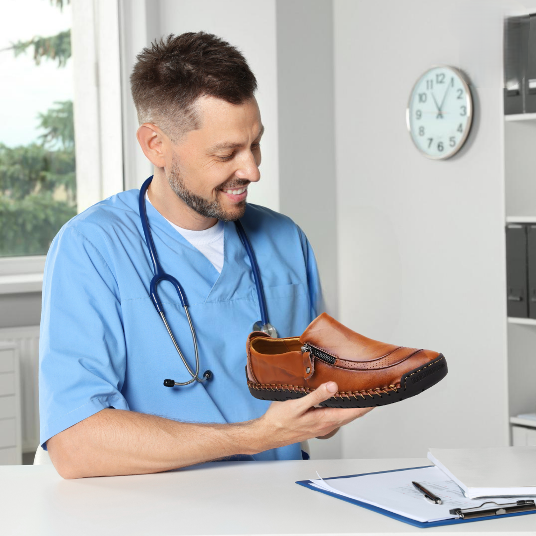 Robuste Herrenschuhe mit Reißverschluss. Hochwertiges Design & bequeme Passform für langanhaltenden Komfort.