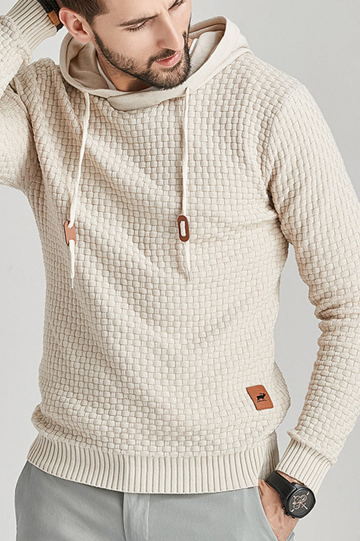 Herren Kapuzenpullover, langärmlig, in Dunkelblau. Perfektes Oberteil für Freizeitaktivitäten und den Herbstlook.