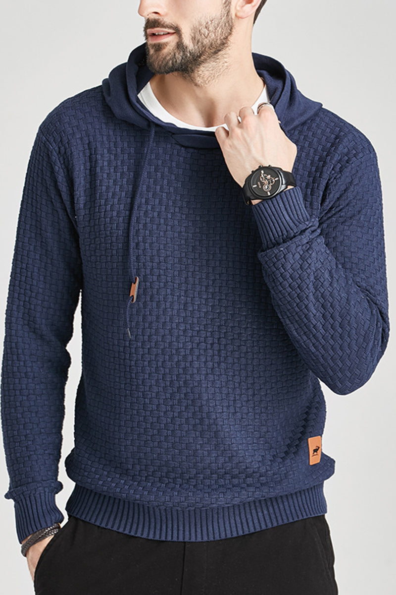 Lässiges Herren Langarm Kapuzenhemd. Modernes Design für Männer, vielseitig kombinierbar für Wintermode.