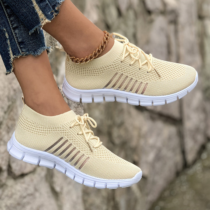 Damen Sneaker Tamara, atmungsaktive Freizeitschuhe. Ultraleicht und komfortabel für Damen.