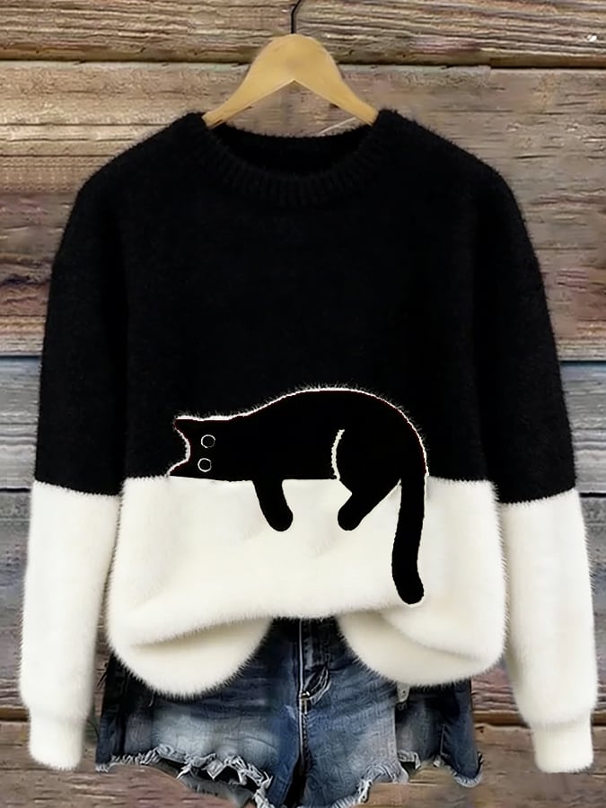 Damenpullover oversized mit spielerischem Katzenmotiv, farbenfroh und gemütlich für den Alltag.