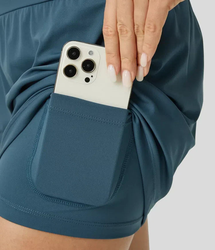 Vielseitige 2-in-1 Damen Fitness Shorts für Training, Freizeit und aktiven Sport.