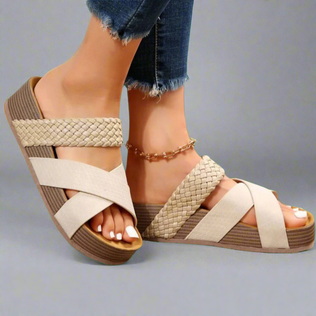 Bequeme orthopädische Damen Sandalen für den Alltag, stilvoll und unterstützend. Perfekt für den Sommer.