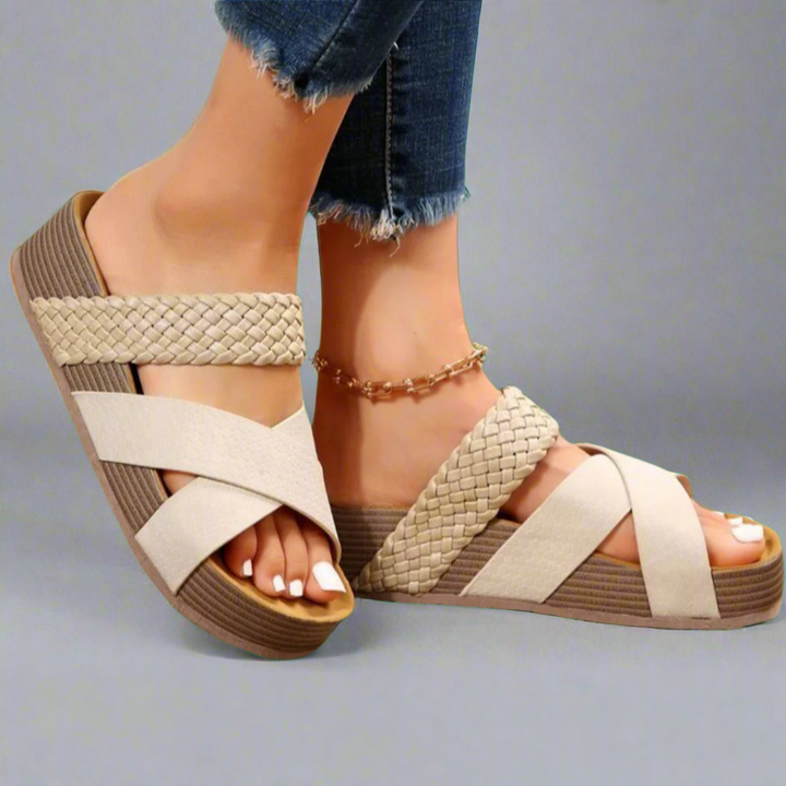 Bequeme orthopädische Damen Sandalen für den Alltag, stilvoll und unterstützend. Perfekt für den Sommer.