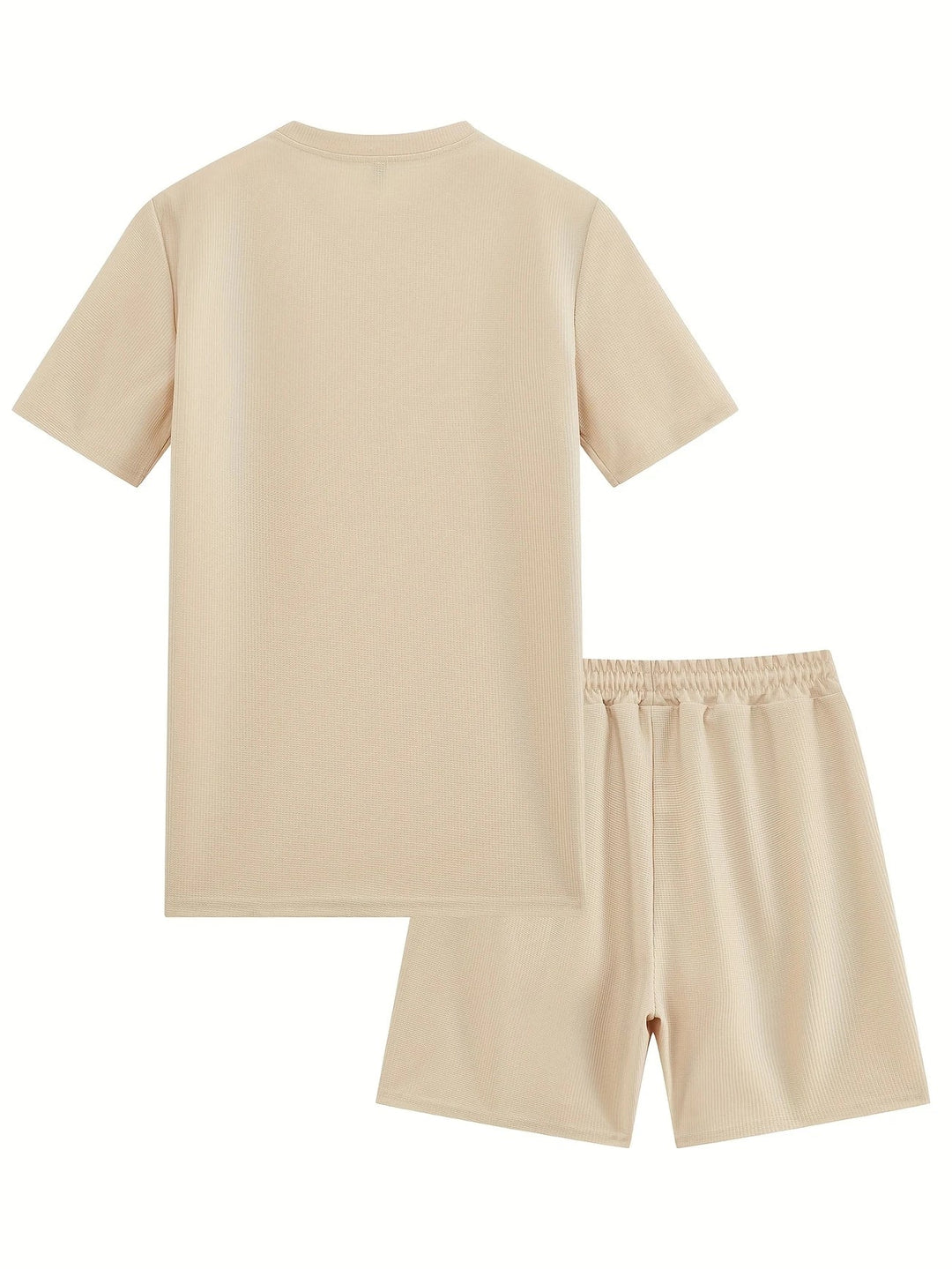 Optimales Herren Sommerset: Atmungsaktives Sport-T-Shirt und Shorts, ideal für Outdoor-Aktivitäten.