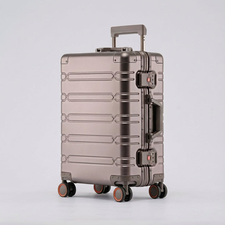 Leichter und robuster Reisekoffer mit 360° Spinner-Rädern für maximale Mobilität am Flughafen.