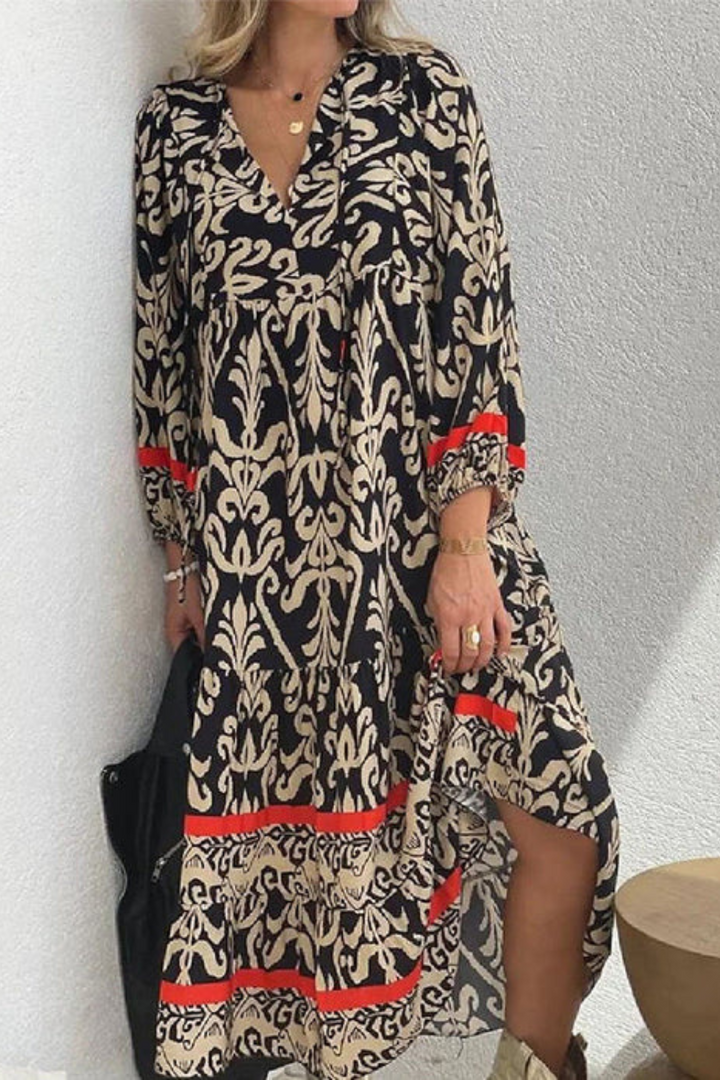 Damen Bohème Maxikleid mit elegantem Damask-Print, V-Ausschnitt, langen Ärmeln & fließender A-Linie in Schwarz/Beige.