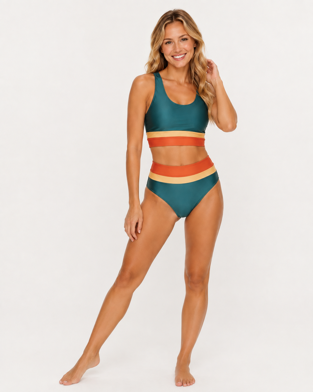 Damen Zweiteiler-Badeanzug gestreift, ideal für Sommer, Strand und Pool. Modische Bademode für Damen.