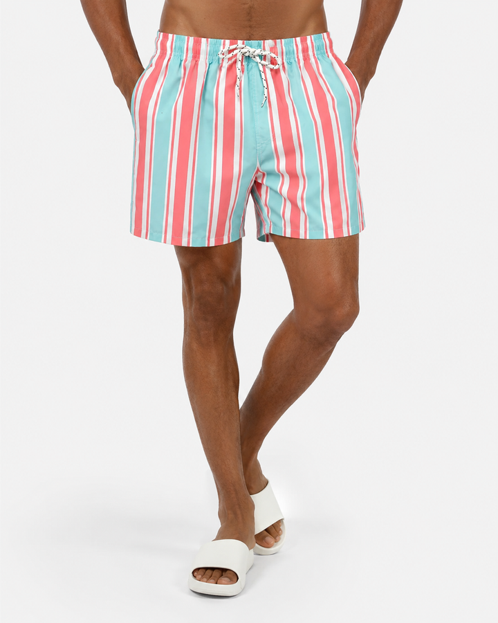 Lässige gestreifte Herren Badeshorts mit Kordelzug, ideal für Strand und Pool.