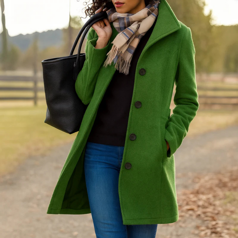 Taillierter Frühlingsmantel für Damen, elegant und warm, ideal für kühle Übergangszeiten.