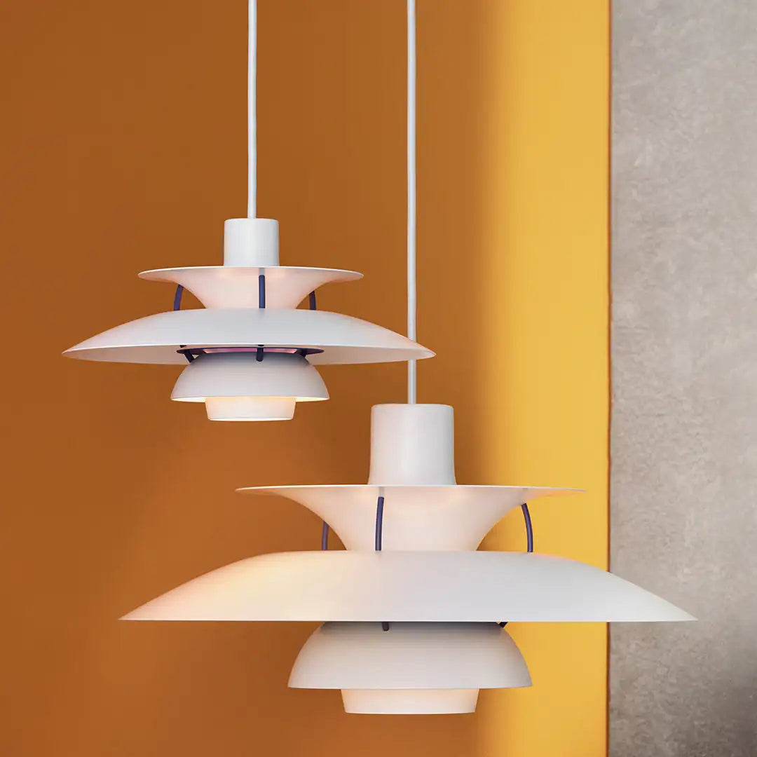 Moderne LED Deckenleuchte rund, dimmbar, ideal für anspruchsvolle Innenarchitektur.