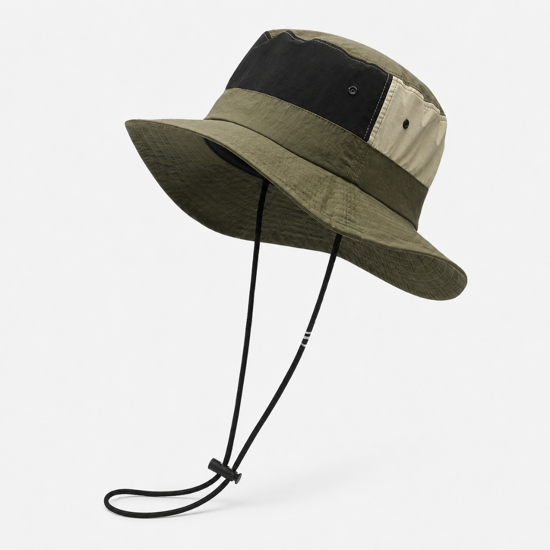 Grüner Unisex Strandhut mit breiter Krempe. Schnelltrocknend, UV-Schutz & atmungsaktiv für Camping & Outdoor.