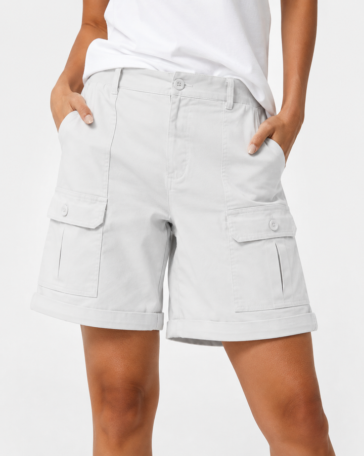 Damen High-Waist Jorts, bequem und trendig für den Sommer mit elastischem Bund.