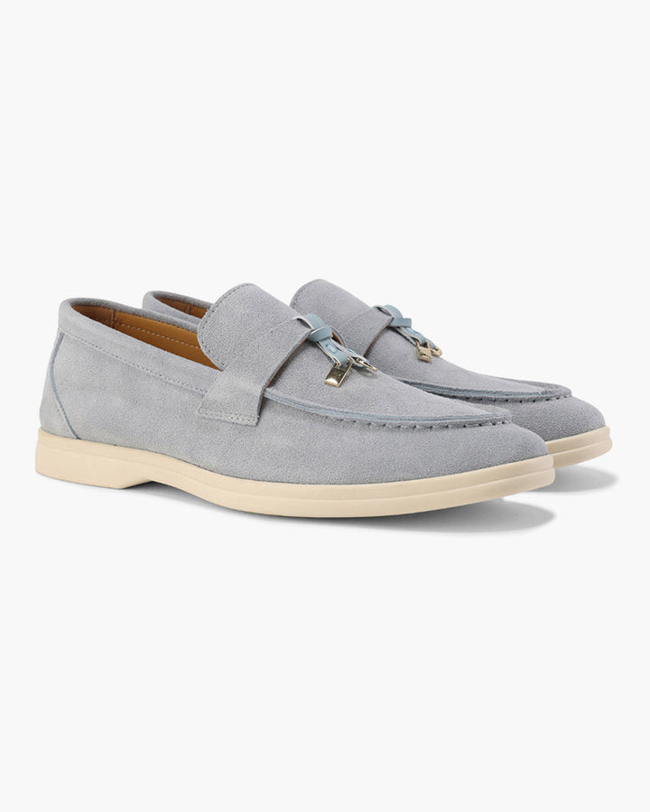 Bequeme Damen Loafer mit Steppnaht. Zeitlose Schlupfschuhe für Komfort im Business & Freizeit.