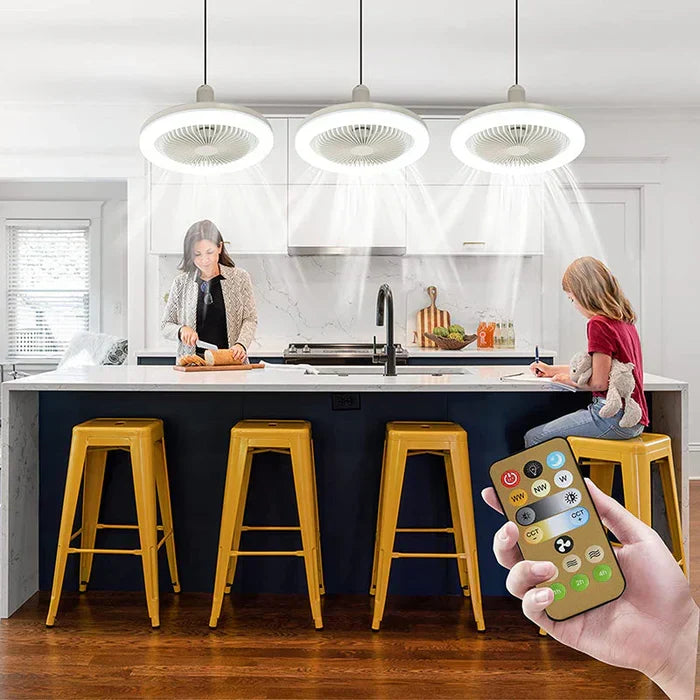 Moderner Deckenventilator, weiß, mit integriertem LED-Licht. Perfekt für angenehme Raumkühlung & stilvolle Beleuchtung.