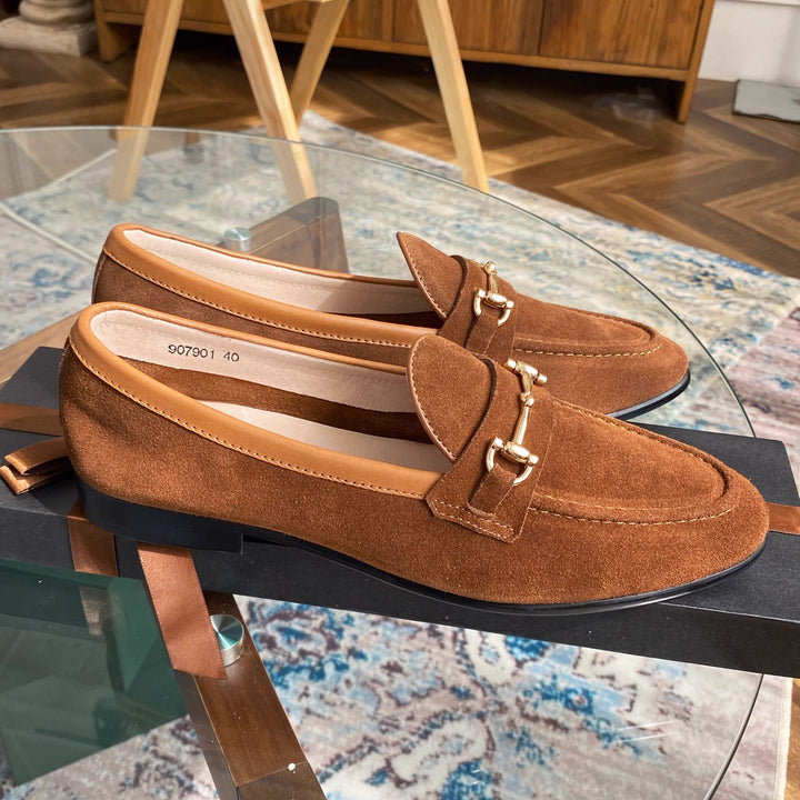 Vielseitiger Herren Loafer, perfekt als Businessschuh oder eleganten Freizeitschuh. Komfortabler Slip-On mit Horsebit.