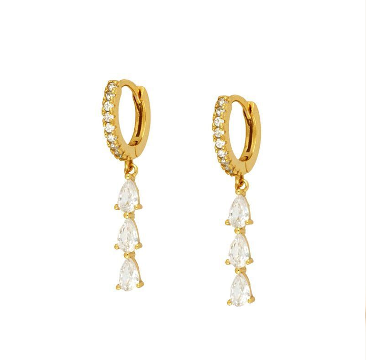 Elegantes hypoallergenes Damen Ohrring-Set in Gold und Silber mit funkelnden CZ-Steinen für stilvolle Auftritte.
