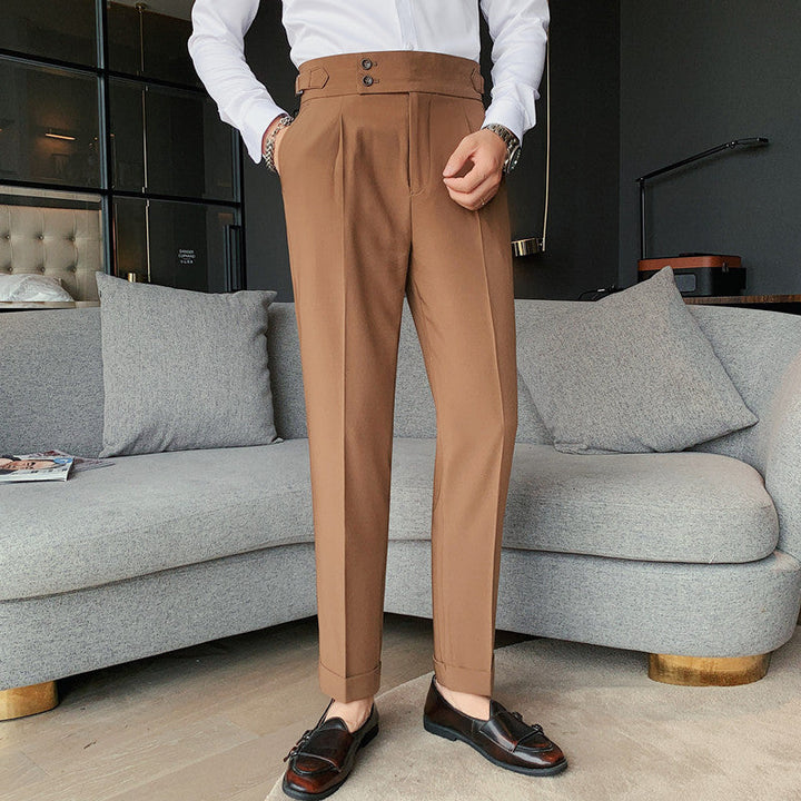 Elegante Herren Slim-Fit Hose in Camel. Moderner, schlanker Schnitt. Perfekt für Büro, Freizeit & festliche Anlässe.