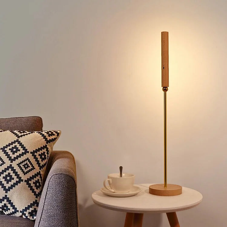 Stilvolle minimalistische USB-Tischlampe aus Holz mit flexibler LED; perfekte Innenbeleuchtung.