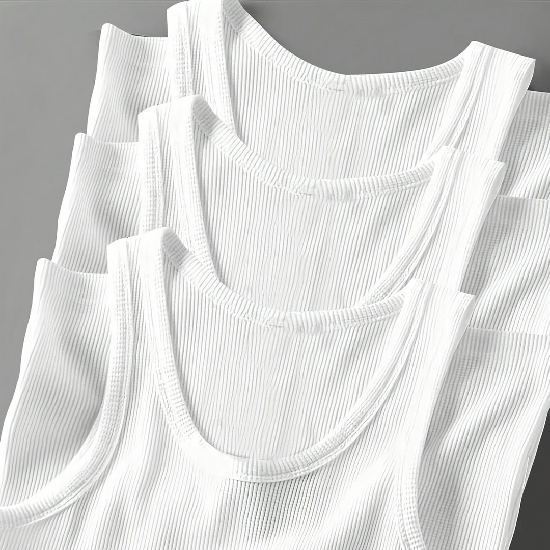 Performance-orientiertes Herren Tanktop Set, unterstützt bei jedem Fitness-Ziel. Atmungsaktive Sportbekleidung.
