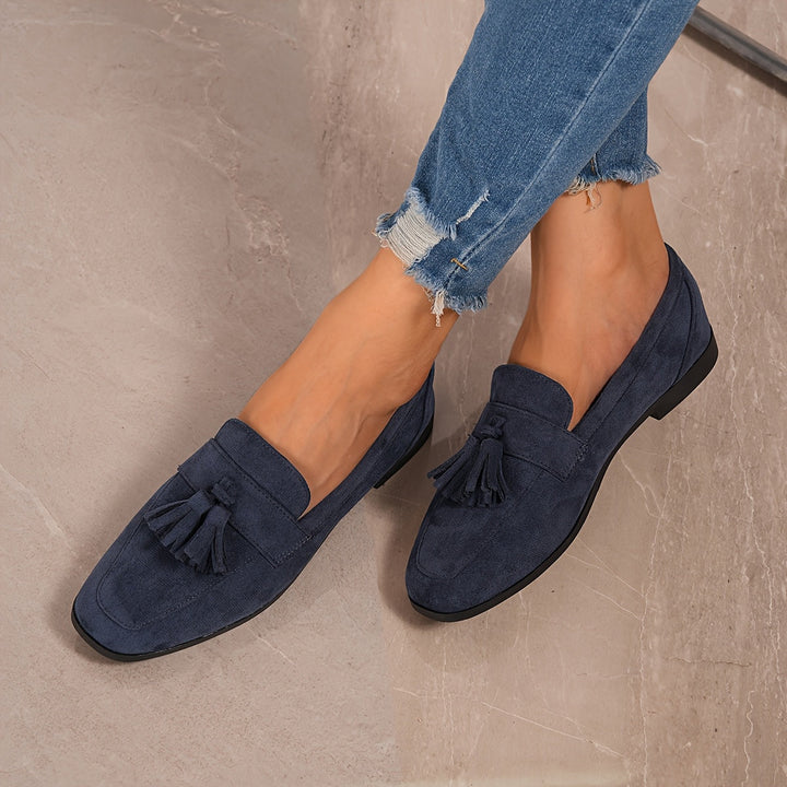 Marineblaue Wanderschuhe, Unisex-Modell, mit verbesserter Traktion für sicheren Halt im Outdoor.