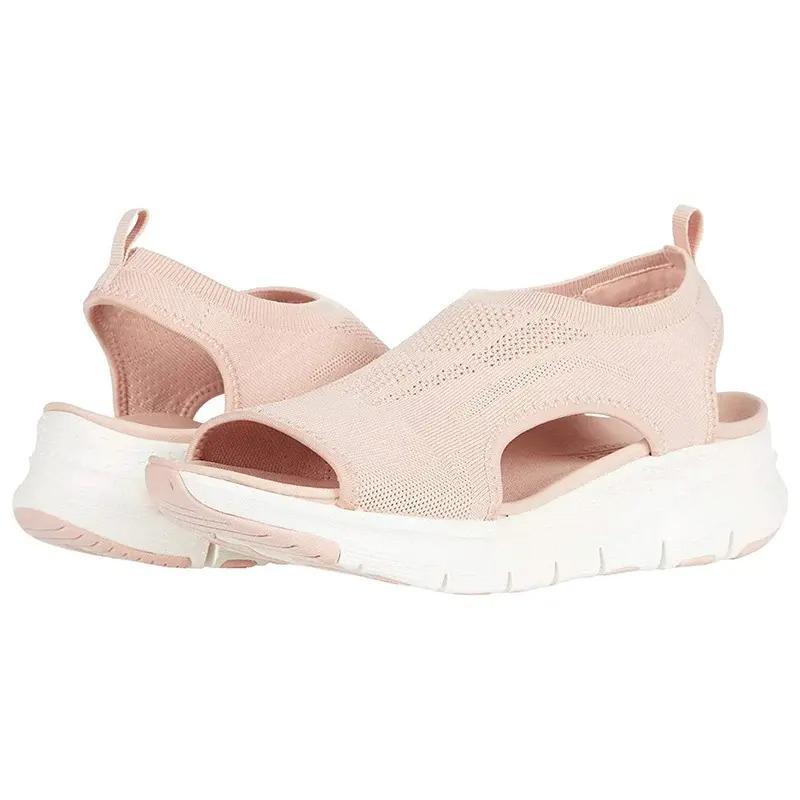 Elegante schwarze Damensandalen, schlupfbar und bequem. Mit Fußgewölbestütze für langanhaltenden Komfort.