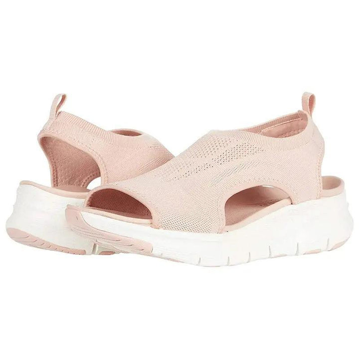 Elegante schwarze Damensandalen, schlupfbar und bequem. Mit Fußgewölbestütze für langanhaltenden Komfort.