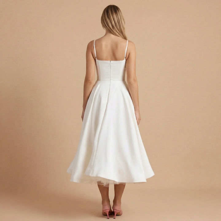 Damen Midikleid im A-Linien-Schnitt. Perfekt für Hochzeitsgäste; schick und bequem.