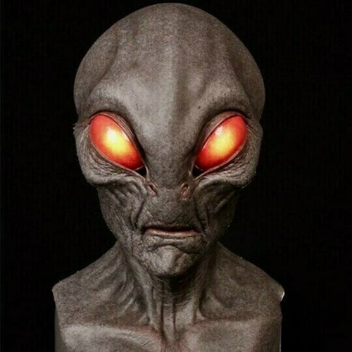 Grüne Alien Latexkopfmaske, handbemalt für realistische Effekte, perfekt für Halloween, Cosplay und Sci-Fi-Kostüme.