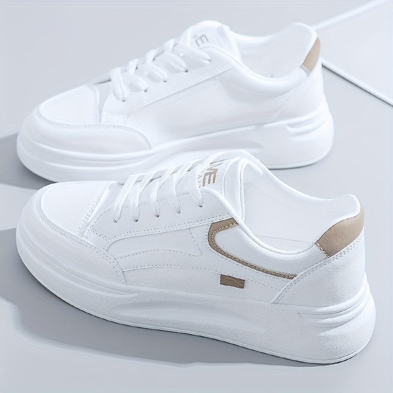 Vielseitige Damen Sneaker. Bequeme Alltagsschuhe für jede Gelegenheit. Sportlich-eleganter Look für Damen.