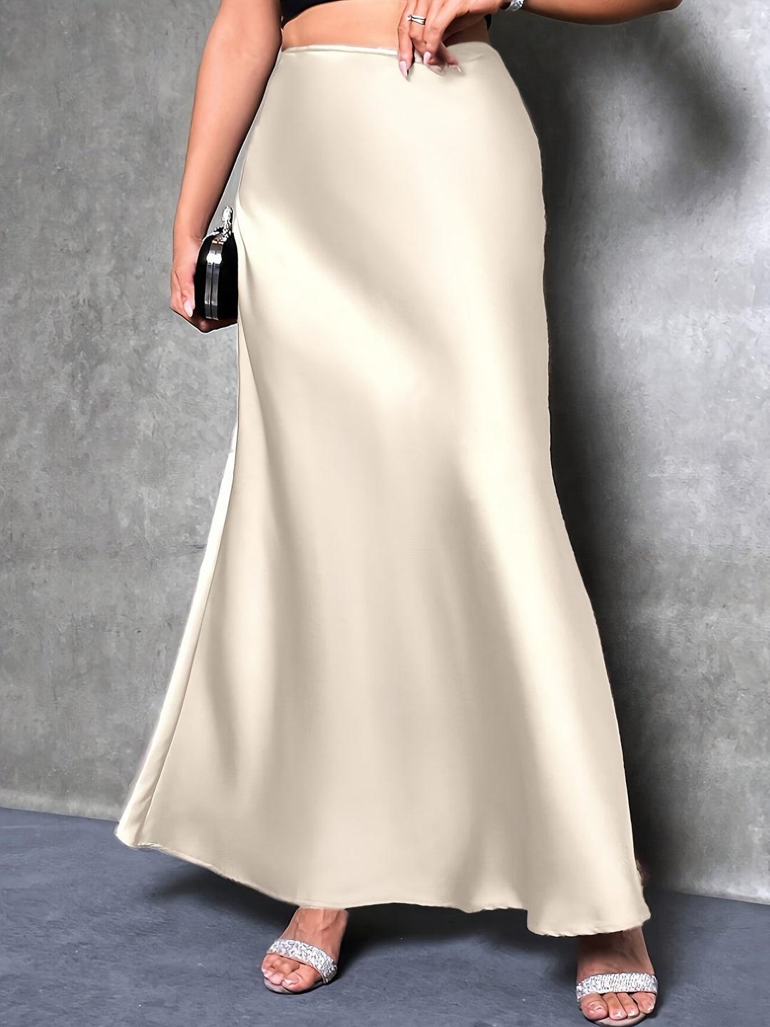 Glamouröser Satin-Look Maxirock für Damen, perfekt für Party, Cocktail und besondere Abende.