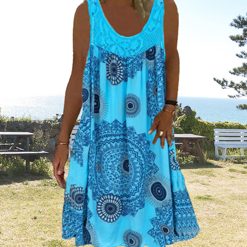 Luftiges Damen-Sommerkleid ohne Ärmel. Maximale Belüftung und Komfort an heißen Sommertagen.