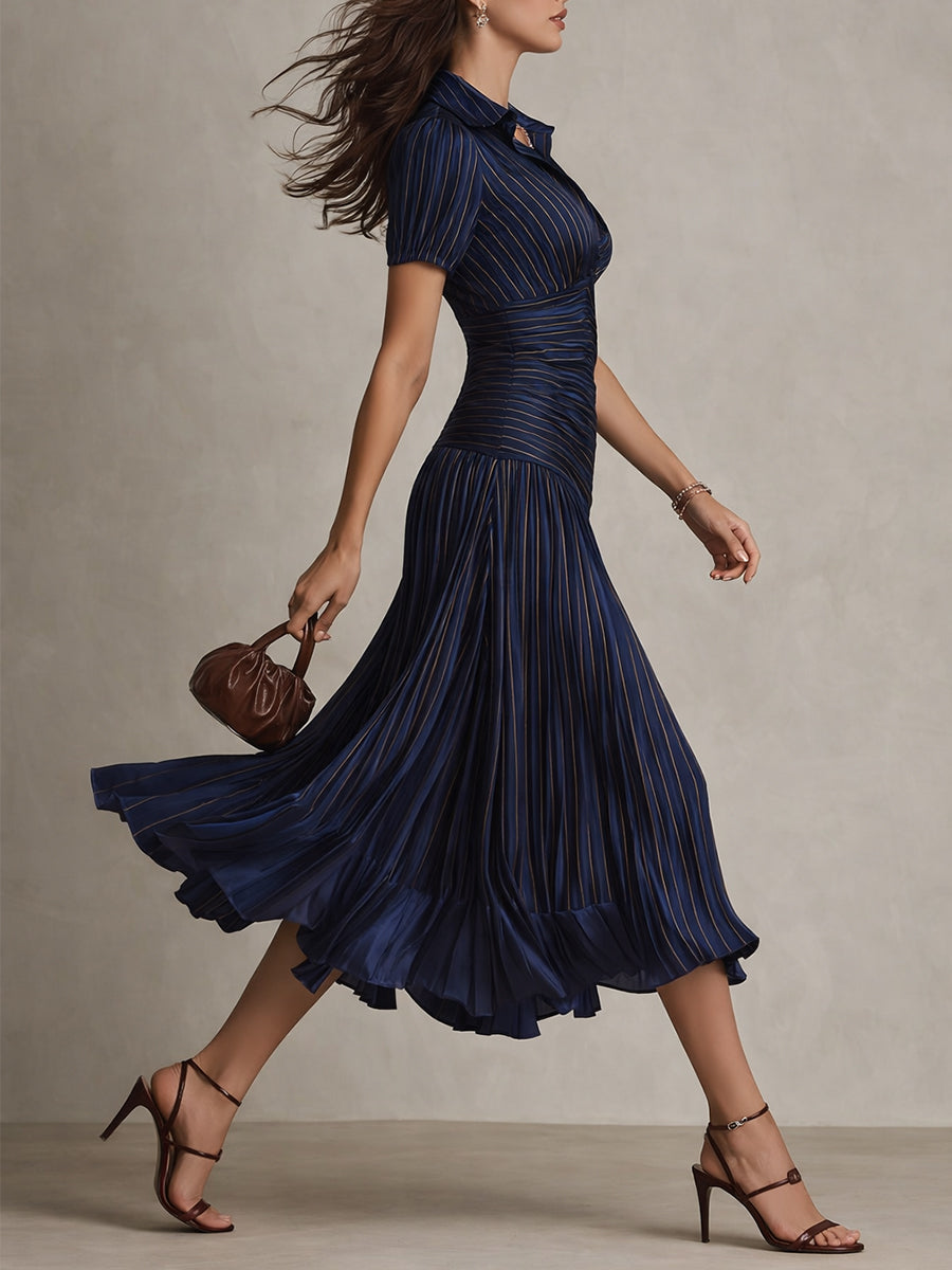 Sommerliches Retro-Midikleid für Damen, gestreift. Perfekt für elegante Freizeit- & Abendlooks.
