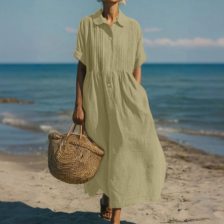 Alltagstaugliches Damen Sommerkleid, ein luftiges Maxikleid mit Pintuck-Kragen und Knopfleiste.