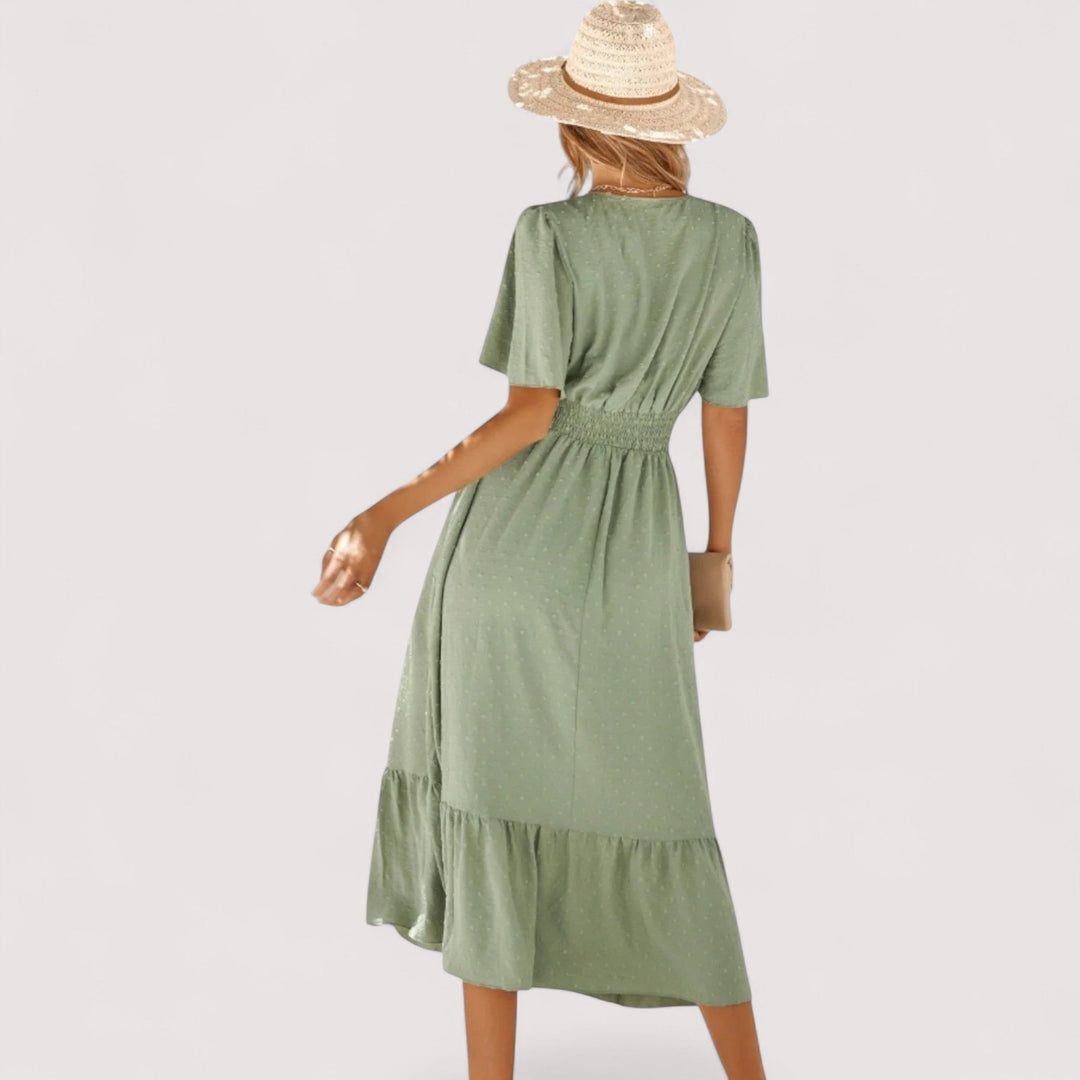 Elegantes langes Damen Maxikleid mit V-Ausschnitt; optimal für festliche Anlässe oder stilvolle Freizeitlooks.