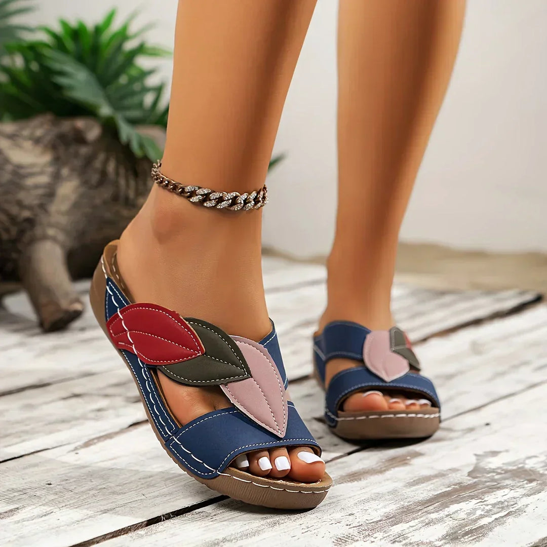 Damen Slip-On Sandalen, die Schmerzen lindern. Ideal für Fußgesundheit und Komfort im Sommer.