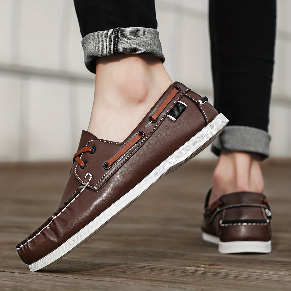 Klassische Herren Bootschuhe Thijs mit Schnürsenkeln, zeitlos & strapazierfähig.