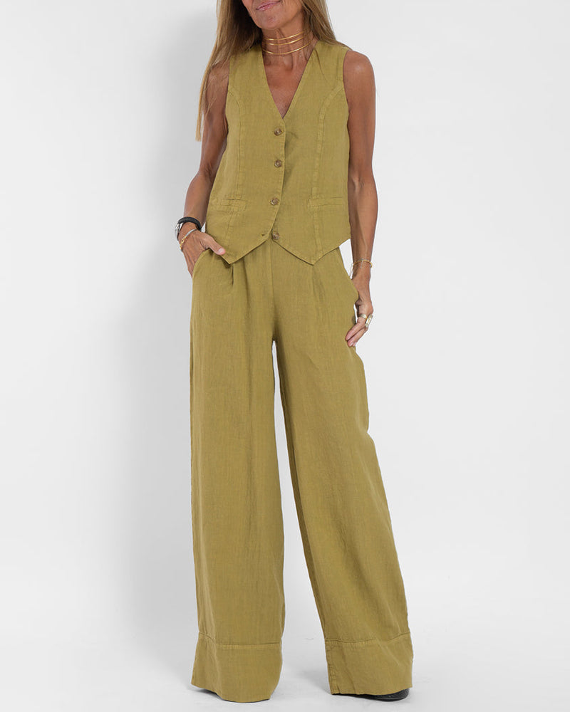 Urlaubsset Alma: Eleganter Damen Leinen-Zweiteiler. Weste und weite Hose, ideal für Sommer.