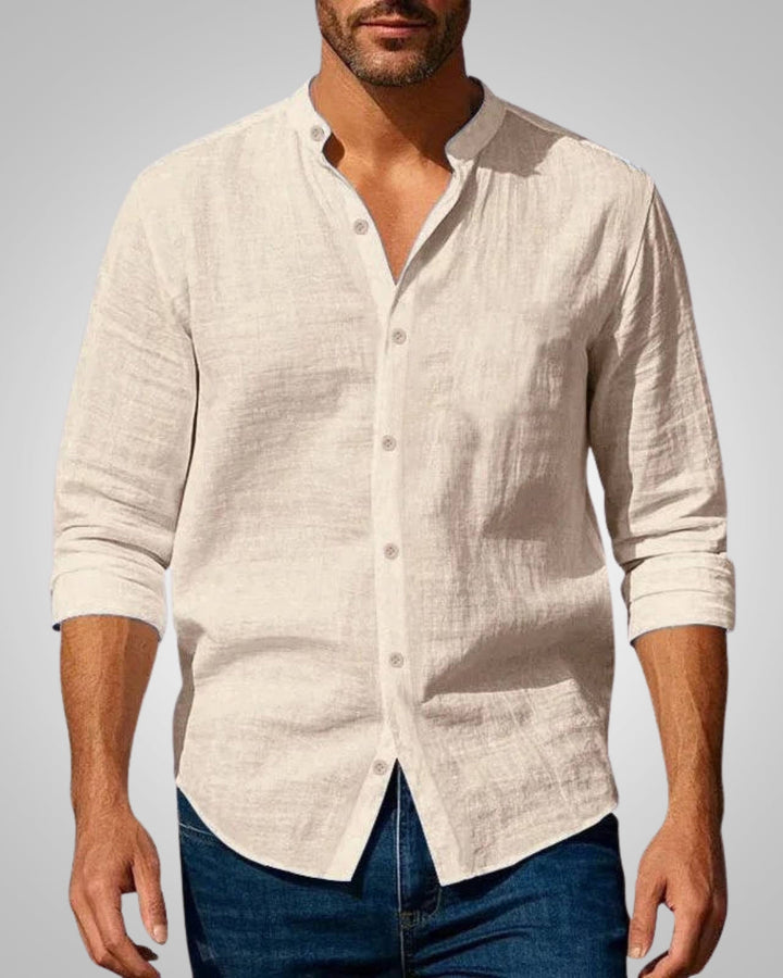 Elegantes Slim Fit Herren Stehkragenhemd in Schwarz für Sommer & Freizeit. Moderner Look für Herrenmode.