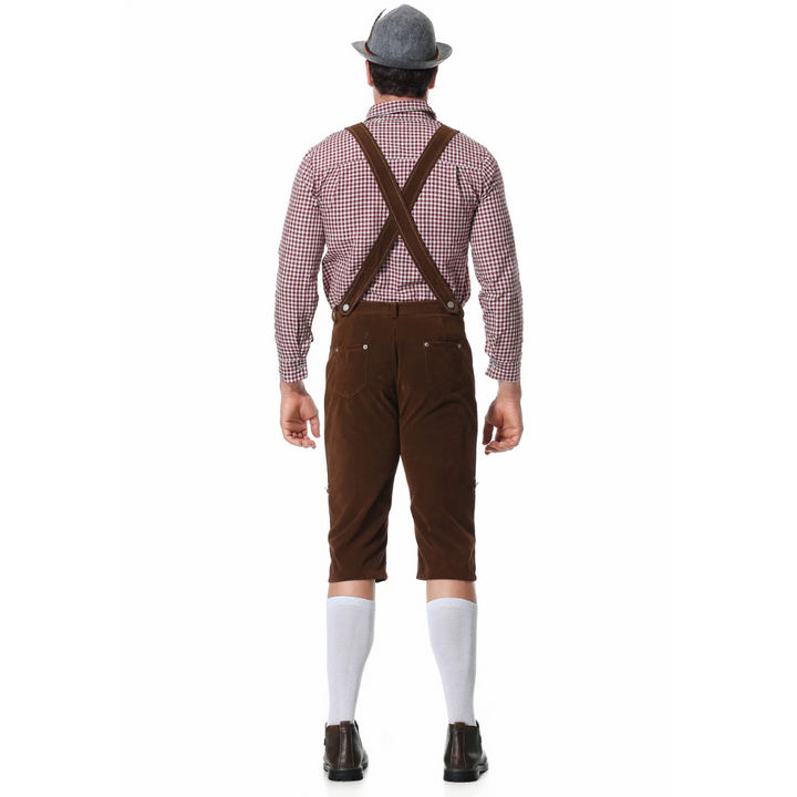 Klassisches Herren Trachten-Set mit authentischer Lederhose, Hemd und Trachtenkrawatte. Perfekt fürs Oktoberfest.