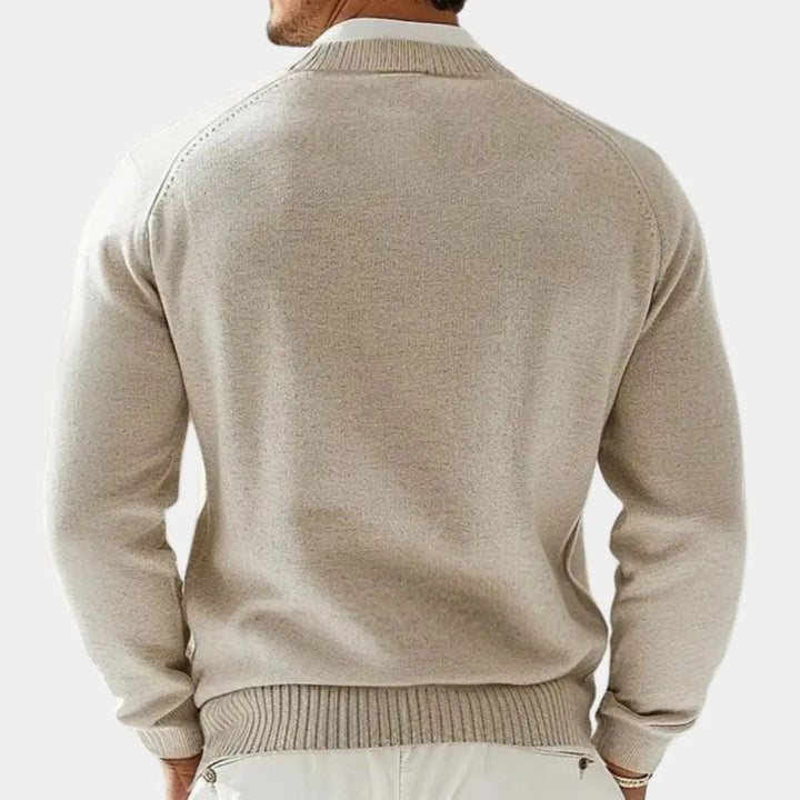 Bequemer Herren V-Ausschnitt Cardigan, ideal für smarte Business-Looks und entspannte Freizeitkleidung.
